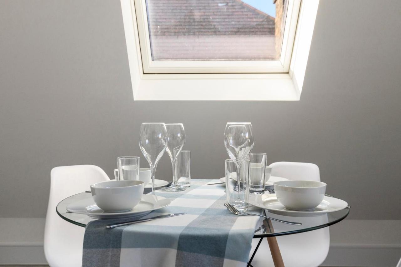 Flat 5 - Star London Vivian Lane 2-Bed Residence The Hyde Esterno foto